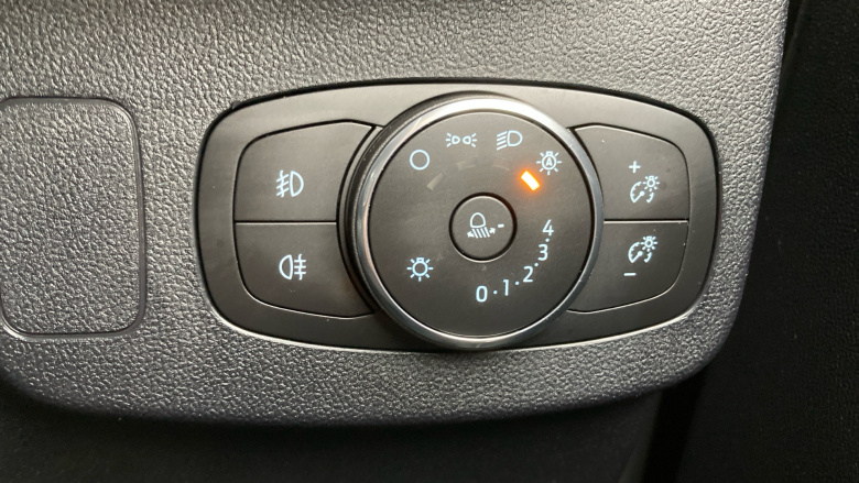 Ford Puma 1.0 EcoBoost Hybrid mHEV Titanium 5dr Petrol Hatchback